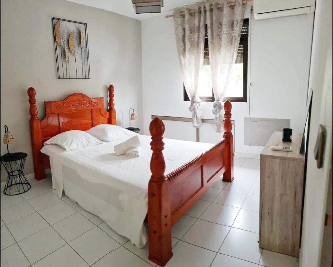 Appartement Cosy Dans Residence Avec Piscine フォール＝ド＝フランス エクステリア 写真