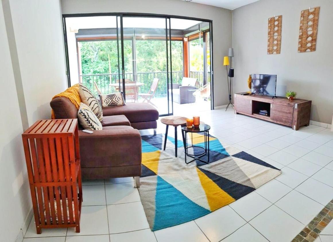 Appartement Cosy Dans Residence Avec Piscine フォール＝ド＝フランス エクステリア 写真